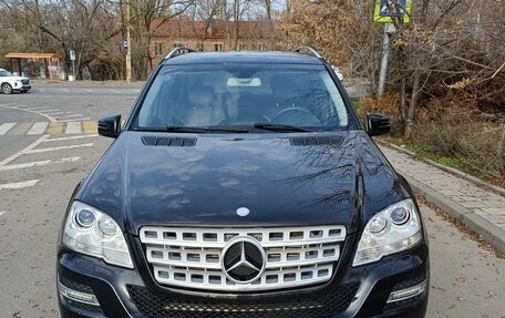 Mercedes-Benz M-Класс, 2011 год, 1 650 000 рублей, 1 фотография