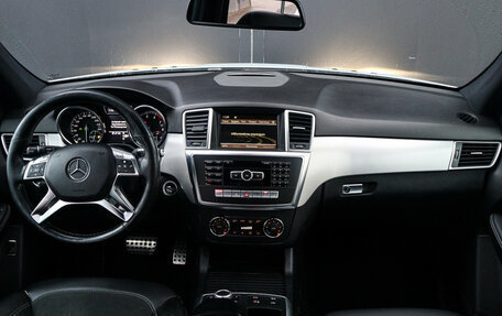 Mercedes-Benz M-Класс, 2012 год, 2 155 000 рублей, 12 фотография