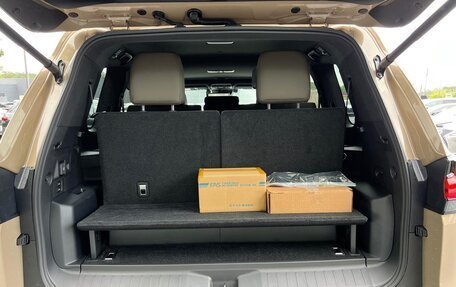 Lexus LX, 2025 год, 15 804 921 рублей, 20 фотография