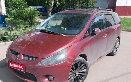 Mitsubishi Grandis, 2004 год, 665 000 рублей, 1 фотография