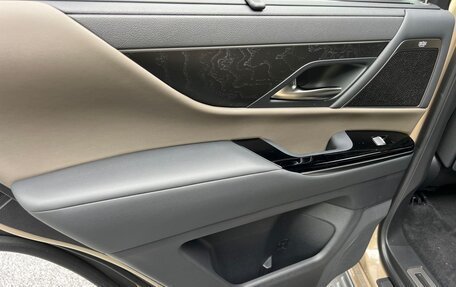 Lexus LX, 2025 год, 15 804 921 рублей, 23 фотография