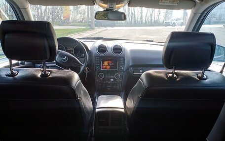 Mercedes-Benz M-Класс, 2011 год, 1 650 000 рублей, 8 фотография