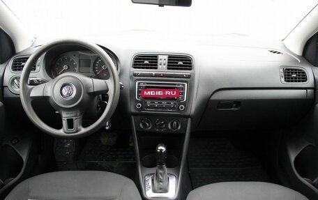 Volkswagen Polo VI (EU Market), 2013 год, 819 000 рублей, 7 фотография