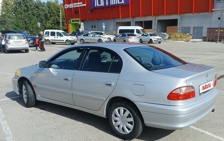 Toyota Avensis III рестайлинг, 2001 год, 545 000 рублей, 4 фотография