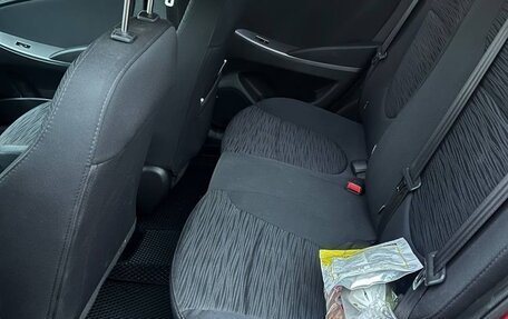 Hyundai Solaris II рестайлинг, 2015 год, 915 000 рублей, 5 фотография