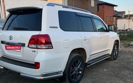 Toyota Land Cruiser 200, 2011 год, 3 550 000 рублей, 6 фотография