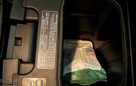 Toyota Land Cruiser 200, 2011 год, 3 550 000 рублей, 17 фотография