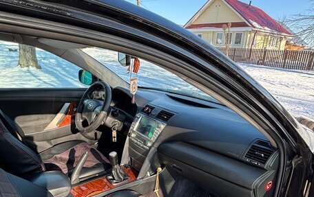 Toyota Camry, 2008 год, 900 000 рублей, 12 фотография