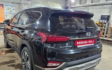 Hyundai Santa Fe IV, 2018 год, 2 650 000 рублей, 5 фотография
