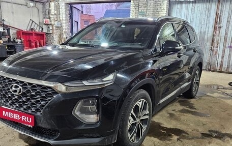 Hyundai Santa Fe IV, 2018 год, 2 650 000 рублей, 8 фотография