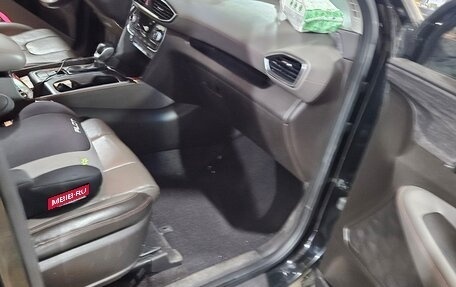 Hyundai Santa Fe IV, 2018 год, 2 650 000 рублей, 14 фотография