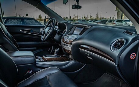 Infiniti QX60 I рестайлинг, 2018 год, 3 300 000 рублей, 22 фотография