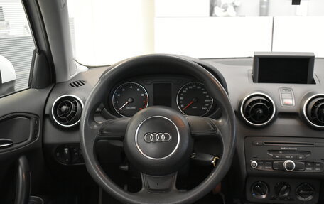 Audi A1, 2013 год, 1 199 000 рублей, 8 фотография