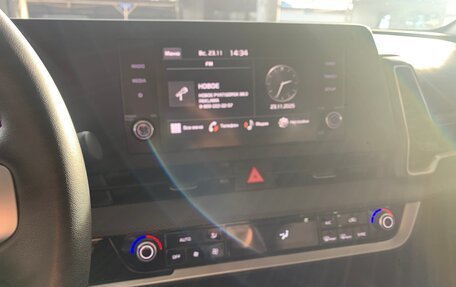 KIA Sportage IV рестайлинг, 2023 год, 3 000 000 рублей, 10 фотография