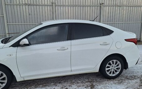 Hyundai Solaris II рестайлинг, 2018 год, 1 260 000 рублей, 6 фотография