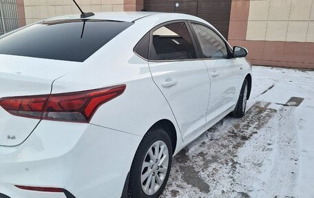 Hyundai Solaris II рестайлинг, 2018 год, 1 260 000 рублей, 5 фотография