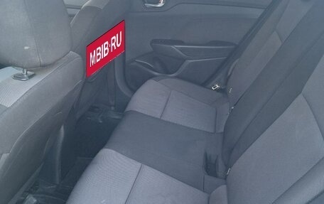 Hyundai Solaris II рестайлинг, 2018 год, 1 260 000 рублей, 11 фотография