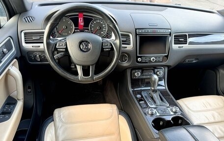 Volkswagen Touareg III, 2017 год, 3 099 000 рублей, 6 фотография