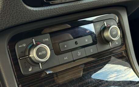 Volkswagen Touareg III, 2017 год, 3 099 000 рублей, 23 фотография