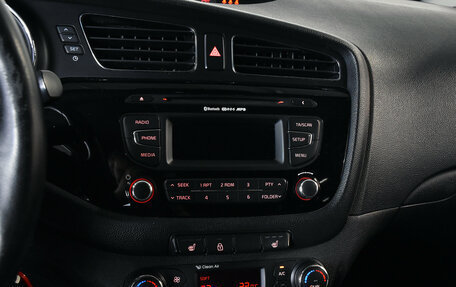 KIA cee'd III, 2013 год, 999 000 рублей, 10 фотография