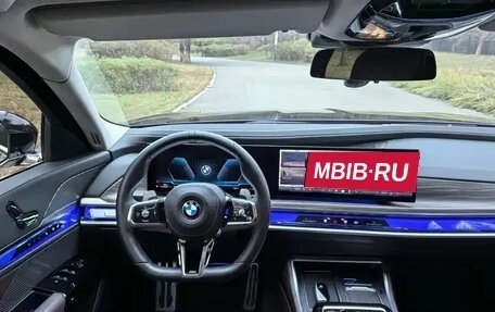 BMW 7 серия, 2025 год, 12 641 000 рублей, 8 фотография