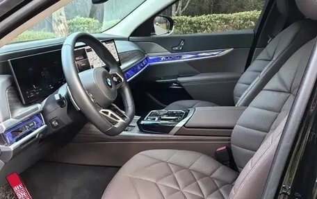 BMW 7 серия, 2025 год, 12 641 000 рублей, 9 фотография