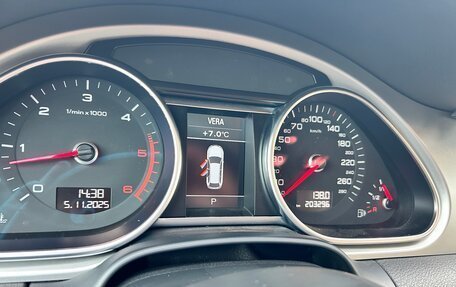 Audi Q7, 2014 год, 2 200 000 рублей, 10 фотография