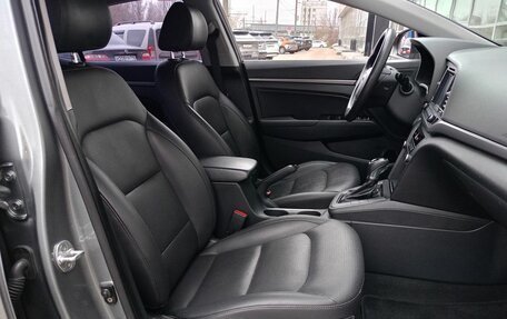 Hyundai Avante, 2017 год, 1 329 000 рублей, 15 фотография