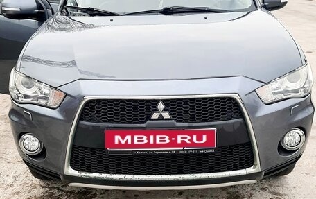 Mitsubishi Outlander III рестайлинг 3, 2011 год, 1 150 000 рублей, 1 фотография