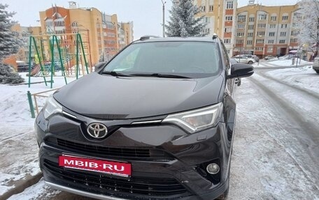 Toyota RAV4, 2015 год, 2 500 000 рублей, 6 фотография