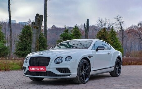 Bentley Continental GT II рестайлинг, 2017 год, 9 800 000 рублей, 5 фотография