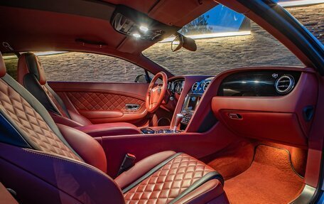 Bentley Continental GT II рестайлинг, 2017 год, 9 800 000 рублей, 20 фотография