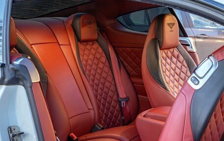 Bentley Continental GT II рестайлинг, 2017 год, 9 800 000 рублей, 30 фотография