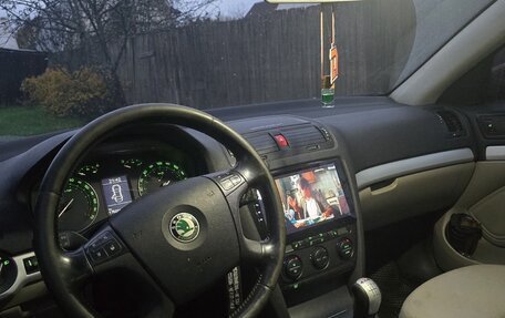 Skoda Octavia, 2007 год, 617 000 рублей, 9 фотография