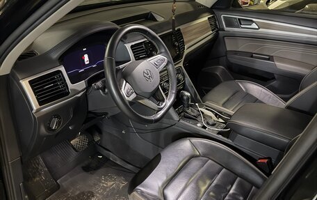 Volkswagen Teramont I, 2021 год, 3 900 000 рублей, 3 фотография