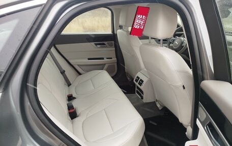 Jaguar XF II, 2017 год, 2 500 000 рублей, 10 фотография