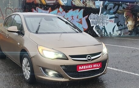 Opel Astra H, 2013 год, 605 000 рублей, 4 фотография
