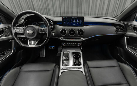 KIA Stinger I, 2021 год, 3 140 000 рублей, 10 фотография