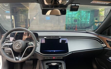 Mercedes-Benz E-Класс, 2025 год, 6 309 000 рублей, 10 фотография