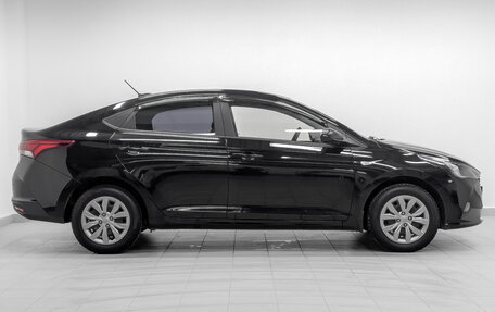 Hyundai Solaris II рестайлинг, 2021 год, 1 620 000 рублей, 4 фотография