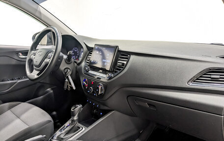 Hyundai Solaris II рестайлинг, 2021 год, 1 620 000 рублей, 11 фотография