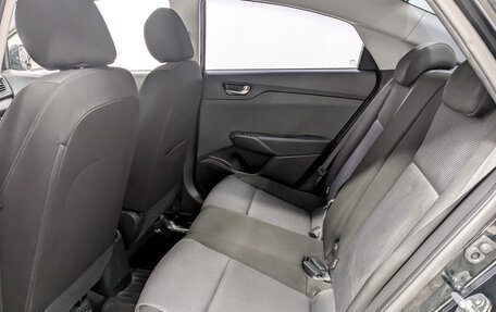 Hyundai Solaris II рестайлинг, 2021 год, 1 620 000 рублей, 12 фотография