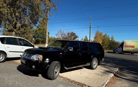 Nissan NP300, 2012 год, 1 200 000 рублей, 2 фотография