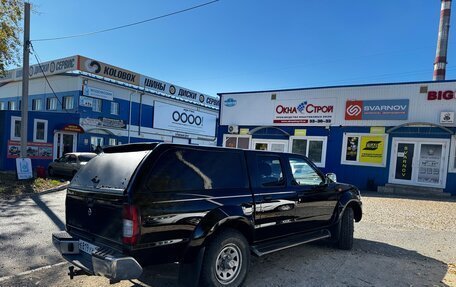 Nissan NP300, 2012 год, 1 200 000 рублей, 5 фотография