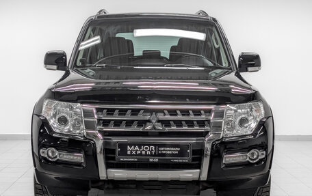 Mitsubishi Pajero IV, 2018 год, 2 990 000 рублей, 2 фотография