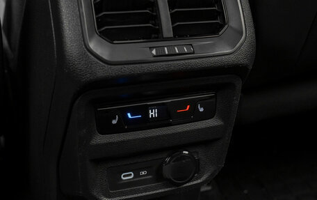 Volkswagen Tiguan II, 2021 год, 3 500 000 рублей, 16 фотография