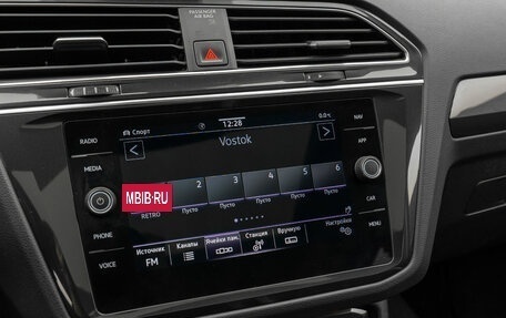 Volkswagen Tiguan II, 2021 год, 3 500 000 рублей, 28 фотография