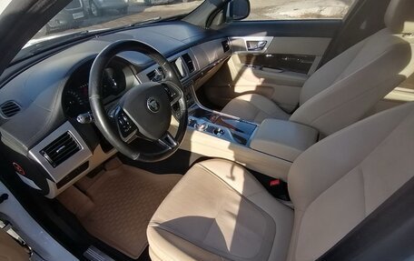 Jaguar XF I рестайлинг, 2015 год, 1 275 000 рублей, 12 фотография