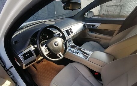 Jaguar XF I рестайлинг, 2015 год, 1 275 000 рублей, 10 фотография