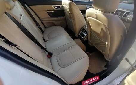 Jaguar XF I рестайлинг, 2015 год, 1 275 000 рублей, 16 фотография